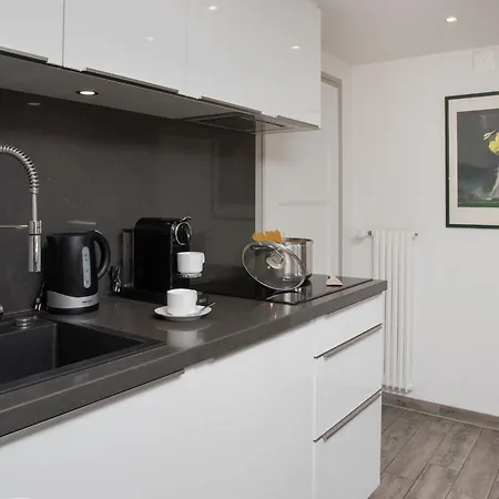 Stem 2 By Interhome